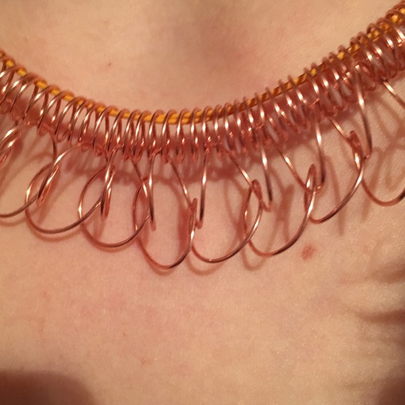 Classy/Edgy - Picture 4 of 7